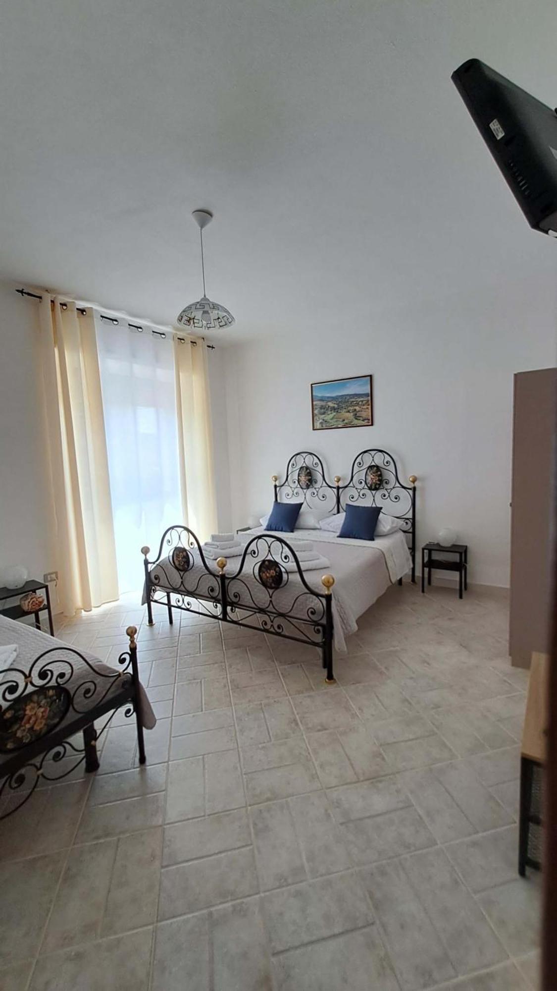 La Tappa Del Vignaiolo Home Mamoiada Ngoại thất bức ảnh